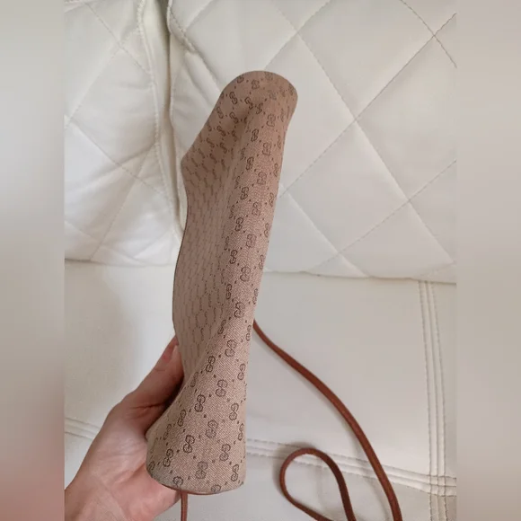 Authentic GUCCI Canvas Leather Micro GG Supreme Crossbody Bag - Picture 7 of 17